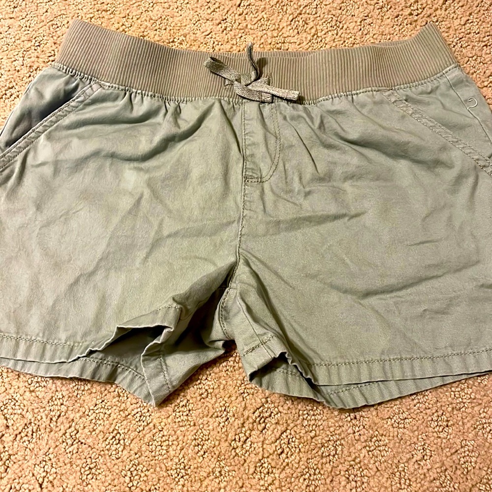 Children’s Place shorts - size 8 girls